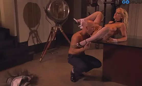 Blonde Opens Legs on Table for Wild Couples Fuckfest